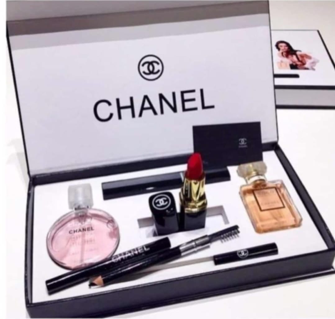 Chanel Gift Set (2 Perfume + 4 Lipstick Intense Lip Color) 100Gm